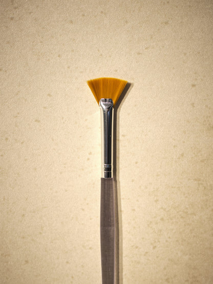 Fan Facial Brush -XS
